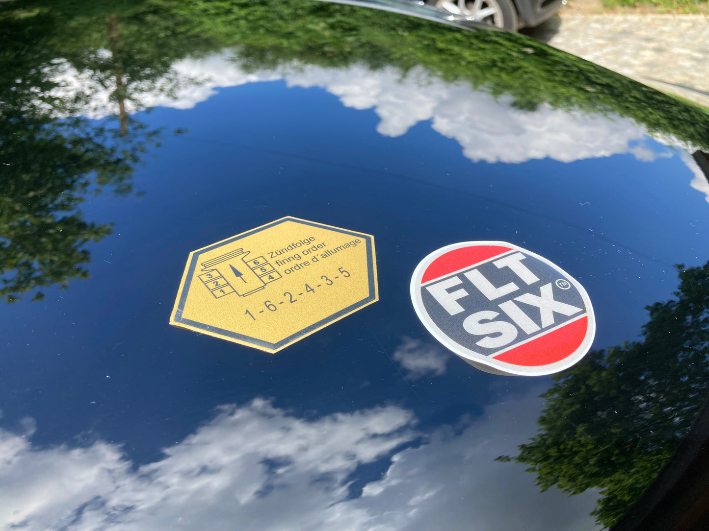 Aufkleber-Set:  Outlaw Seitenscheibenaufkleber "Firing Order" & "FLT SIX"