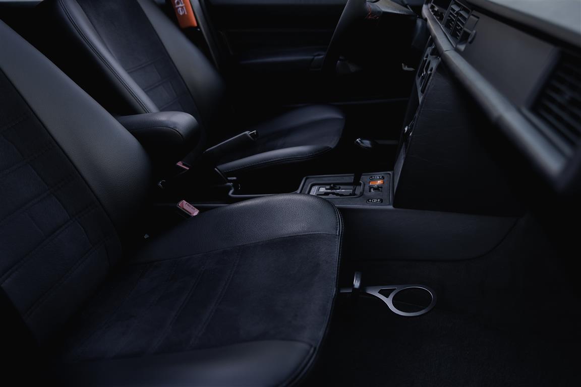 Cupholder W201 (190), /8, W114, W115